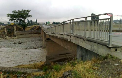 В Шамахы мост пришел в аварийное состояние [Фото]