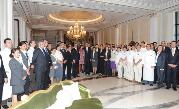 Президент Азербайджана Ильхам Алиев и его супруга Мехрибан Алиева приняли участие в открытии пятизвездочного отеля Four Seasons [Фото]