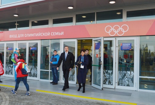Президент Азербайджана и его супруга наблюдали в Сочи за соревнованиями по конькобежному спорту (ФОТО)