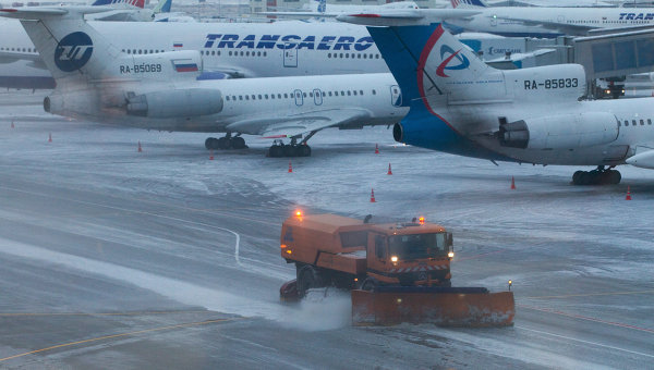 Ситуация в аэропортах Стамбула, Москвы и Баку