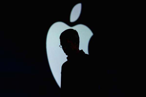 Жители США подают иски против Apple, намеренно замедляющей старые iPhone