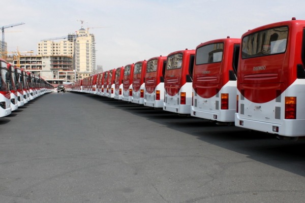 Среди водителей автобусов в Баку 461 человек был ранее судим