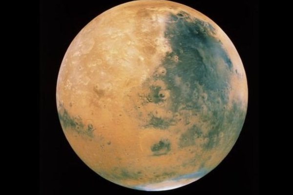 Астронавты НАСА, возможно, полетят на Марс через Венеру