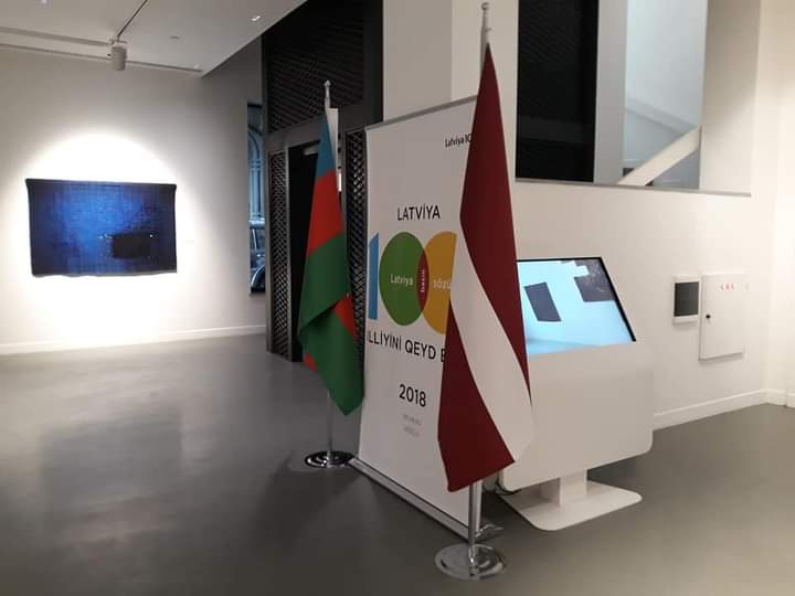 Открытие выставки «All in two» в Баку