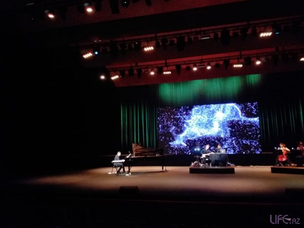 "Tynda.Music" выступил в Баку с музыкой великого Людовико Эйнауди