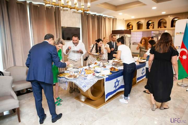 В Баку состоялась "Неделя еврейской кухни"