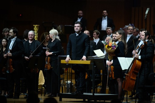 Эйюб Кулиев стал первым азербайджанским дирижером, управлявшим Загребским оркестром